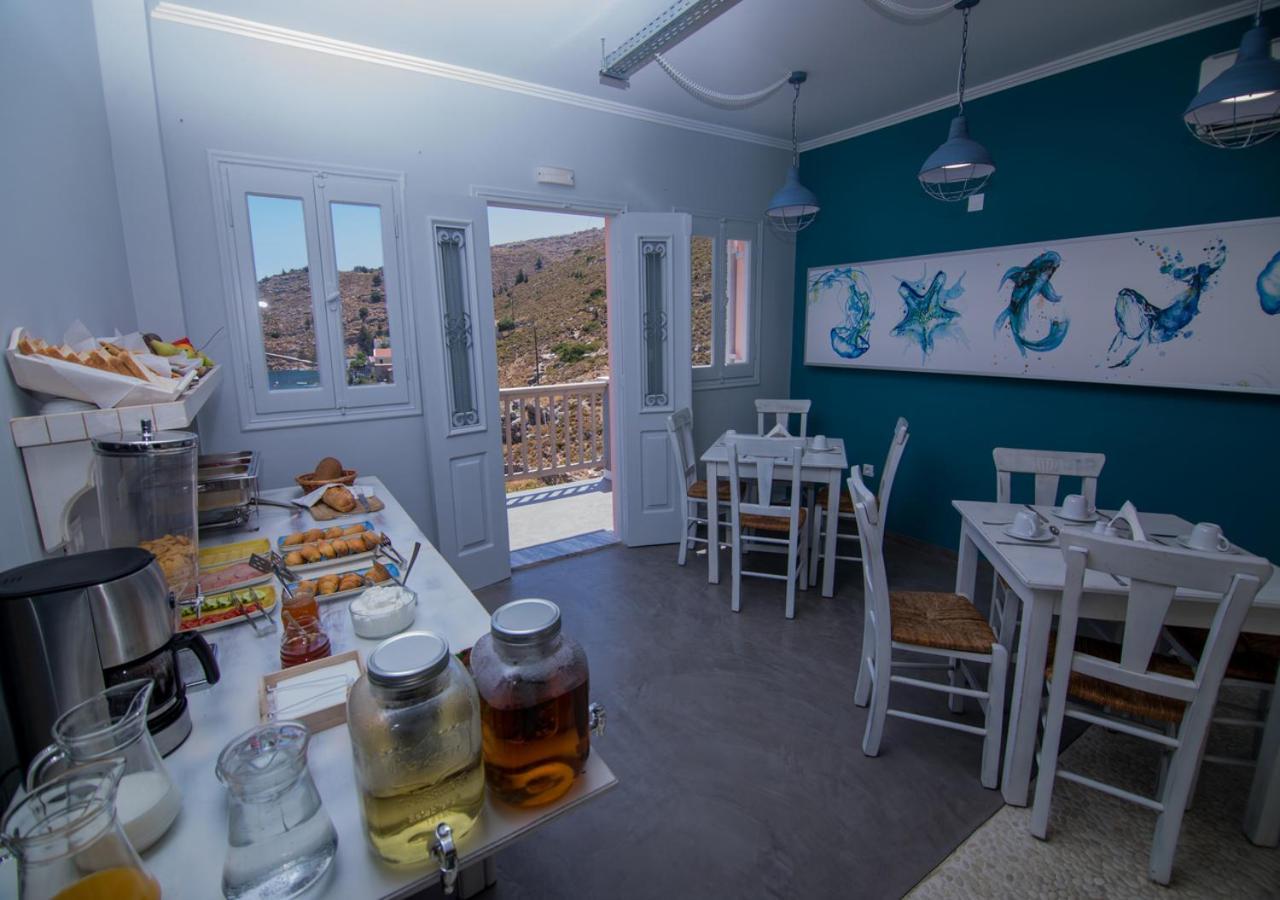 Niriides Hotel Apartments Symi Bagian luar foto