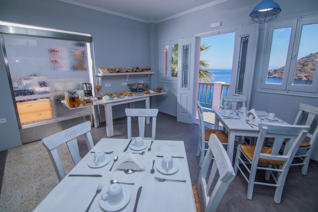 Niriides Hotel Apartments Symi Bagian luar foto