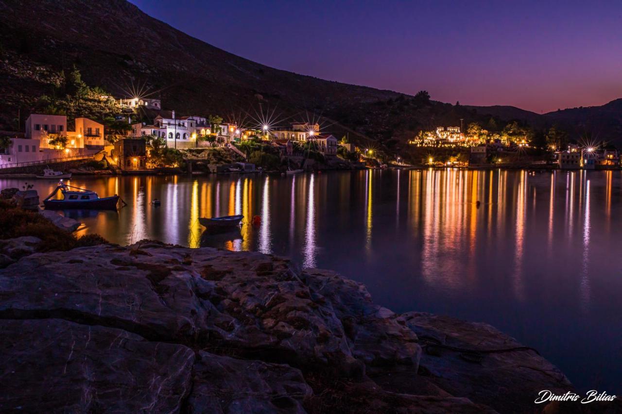 Niriides Hotel Apartments Symi Bagian luar foto