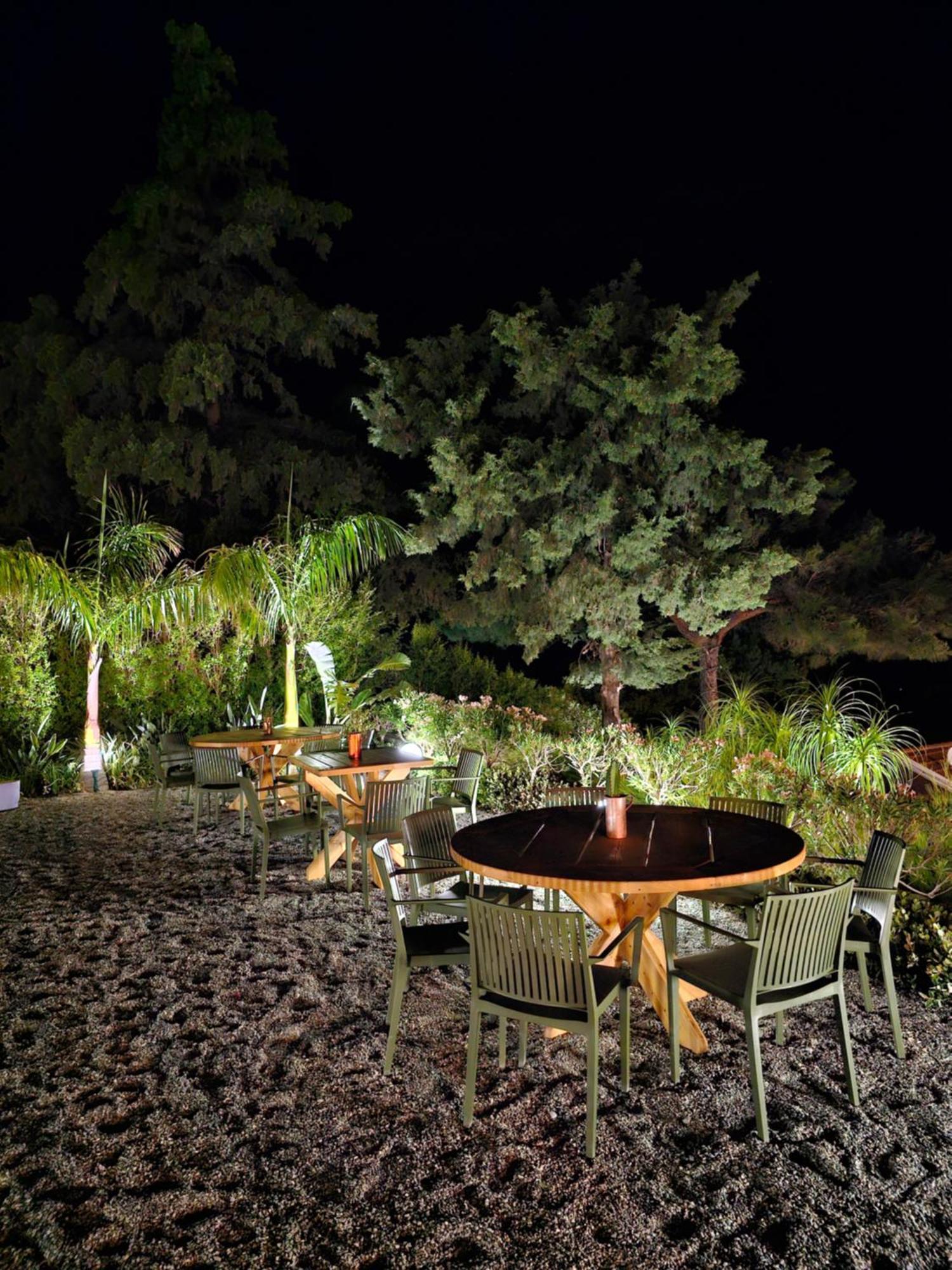 Niriides Hotel Apartments Symi Bagian luar foto